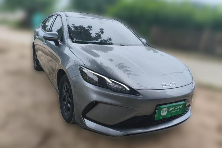Used BYD Seal 05 DM-i 2025 DM-i Smart Drive 55KM Luxury Model Front Right 45 Deg