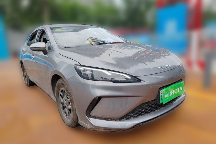 Used BYD Seal 05 DM-i 2025 DM-i Smart Drive 55KM Luxury Model Front Right 45 Deg