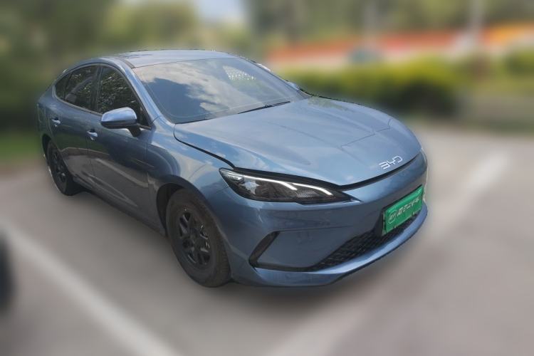 Used BYD Seal 05 DM-i 2025 DM-i Smart Drive 55KM Luxury Model Front Right 45 Deg