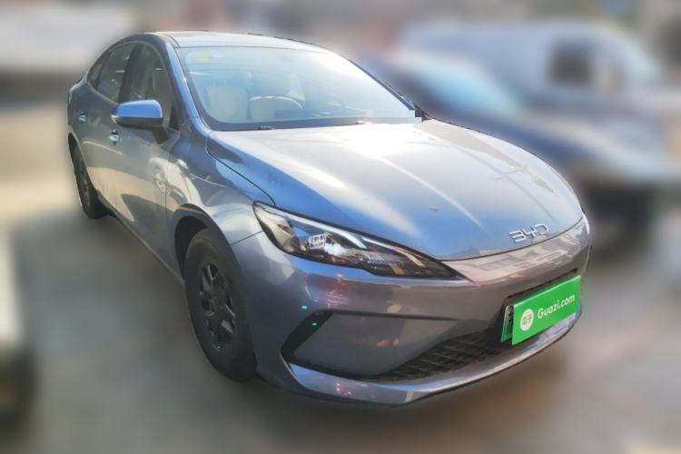 Used BYD Seal 05 DM-i 2025 DM-i Smart Drive 55KM Luxury Model Front Right 45 Deg