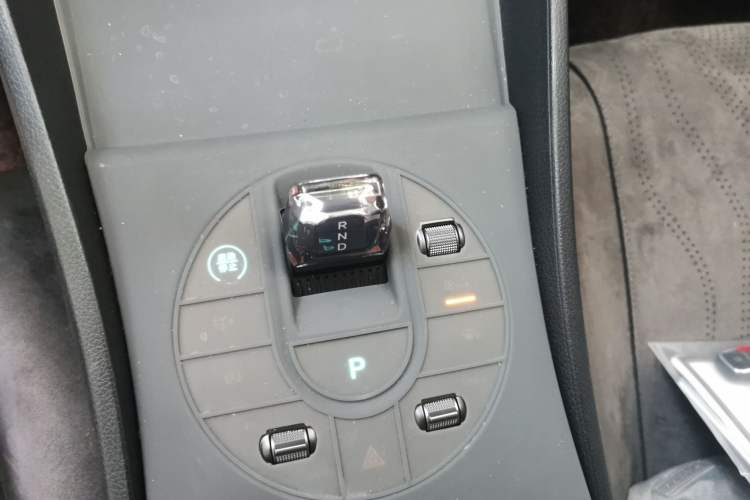 Used BYD Seal 05 DM-i 2025 DM-i Smart Drive 55KM Luxury Model Gear Lever