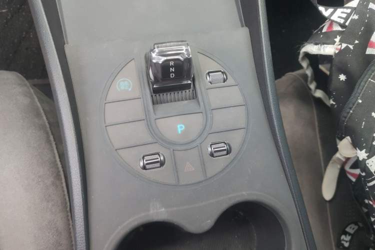 Used BYD Seal 05 DM-i 2025 DM-i Smart Drive 55KM Luxury Model Gear Lever