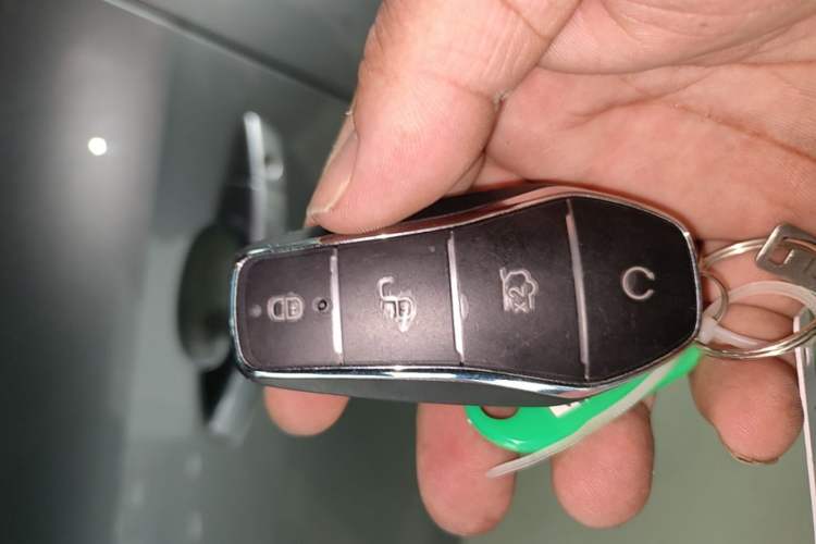 Used BYD Seal 05 DM-i 2025 DM-i Intelligent Drive 120KM Flagship Model Interior 1