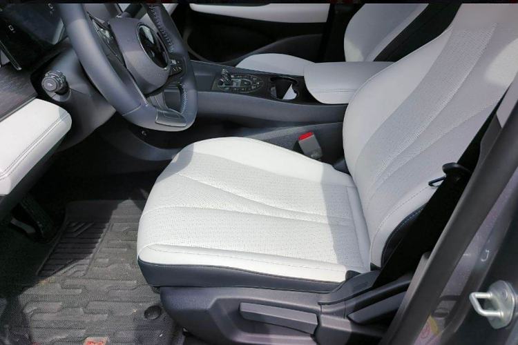 Used BYD Seal 05 DM-i 2025 DM-i Smart Drive 55KM Luxury Model Interior 1