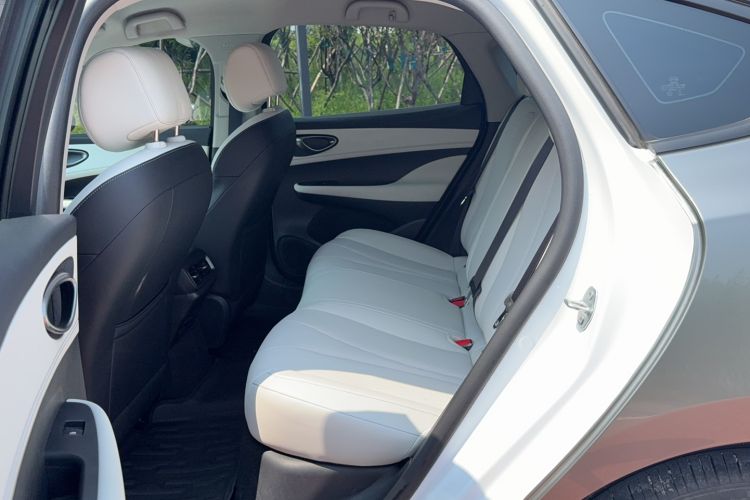Used BYD Seal 05 DM-i 2025 DM-i Smart Drive 55KM Luxury Model Interior 1
