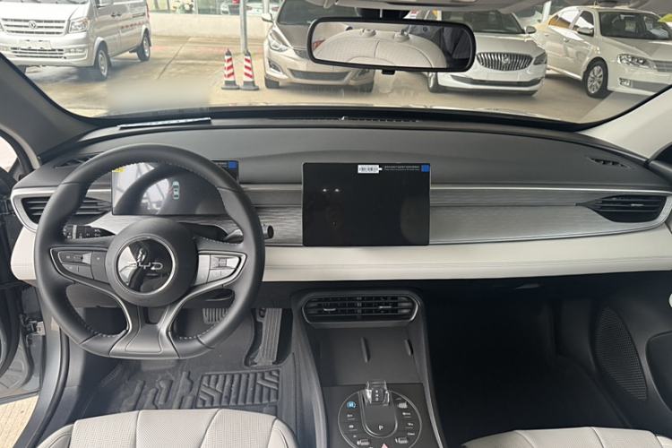 Used BYD Seal 05 DM-i 2025 DM-i Smart Drive 55KM Luxury Model Interior 3