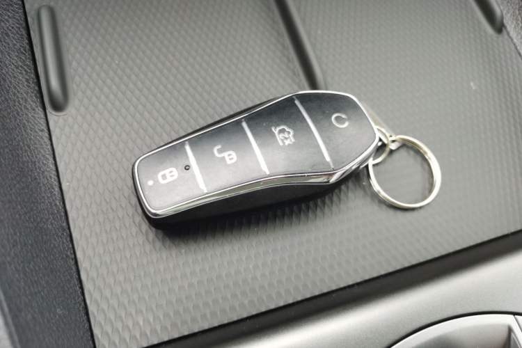 Used BYD Seal 05 DM-i 2025 DM-i Smart Drive 55KM Luxury Model Interior 4