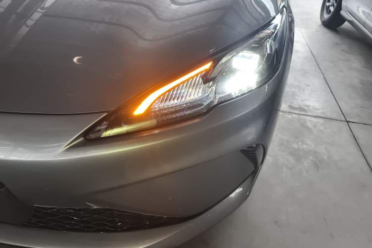 Used BYD Seal 05 DM-i 2025 DM-i Smart Drive 55KM Luxury Model Left Front Headlight