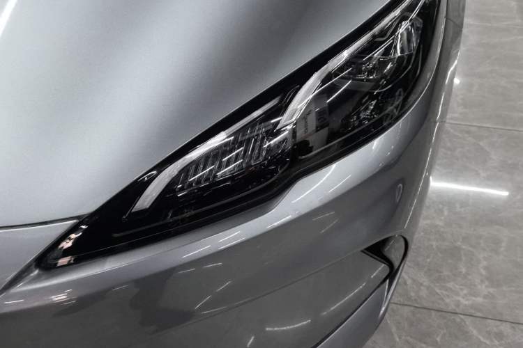 Used BYD Seal 05 DM-i 2025 DM-i Smart Drive 55KM Luxury Model Left Front Headlight