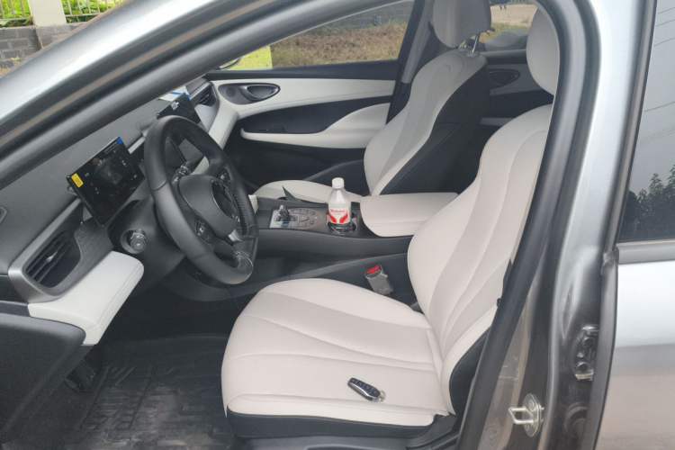 Used BYD Seal 05 DM-i 2025 DM-i Smart Drive 55KM Luxury Model Left Front Seat