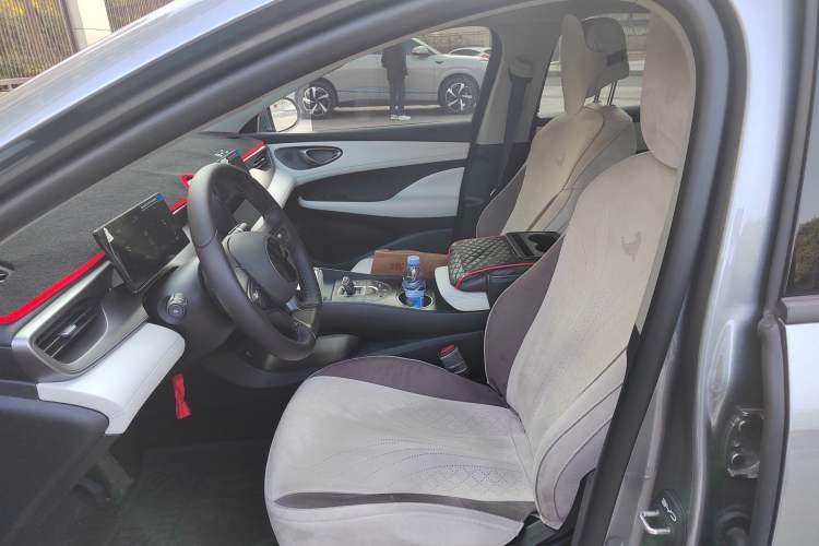 Used BYD Seal 05 DM-i 2025 DM-i Smart Drive 55KM Luxury Model Left Front Seat