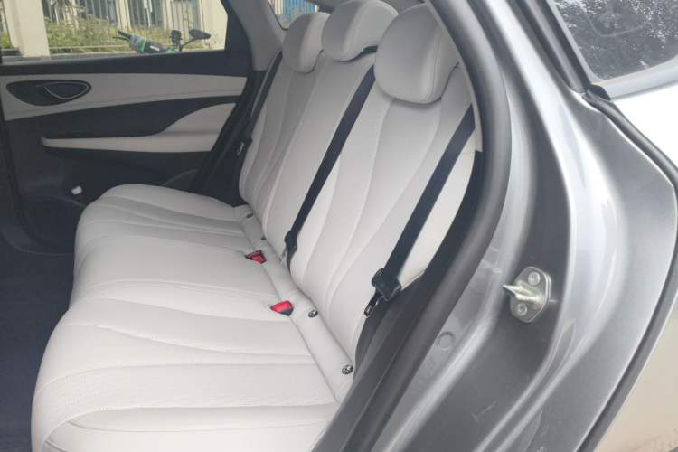 Used BYD Seal 05 DM-i 2025 DM-i Smart Drive 55KM Luxury Model Left Rear Seat