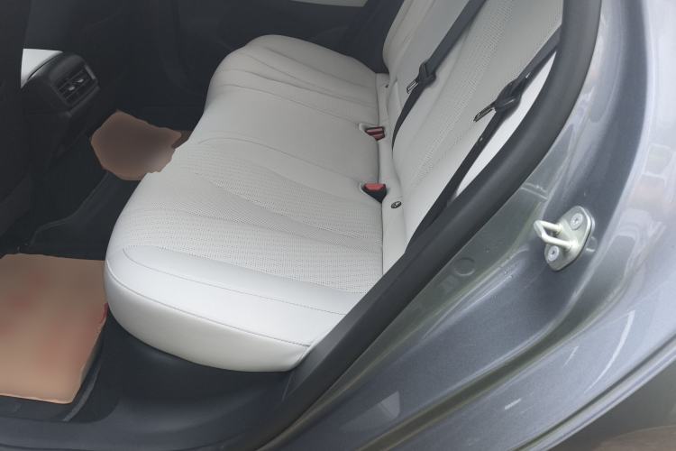 Used BYD Seal 05 DM-i 2025 DM-i Intelligent Drive 120KM Flagship Model Left Rear Seat