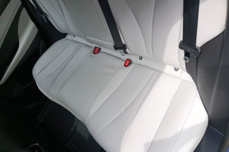 Used BYD Seal 05 DM-i 2025 DM-i Intelligent Drive 120KM Flagship Model Left Rear Seat