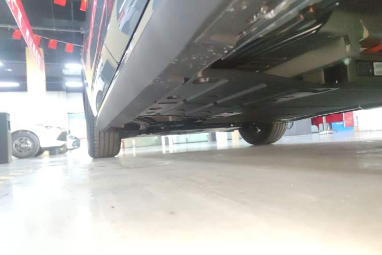 Used BYD Seal 05 DM-i 2025 DM-i Smart Drive 55KM Luxury Model Left Side Sill