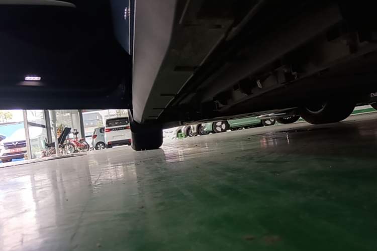 Used BYD Seal 05 DM-i 2025 DM-i Intelligent Drive 120KM Flagship Model Left Side Sill