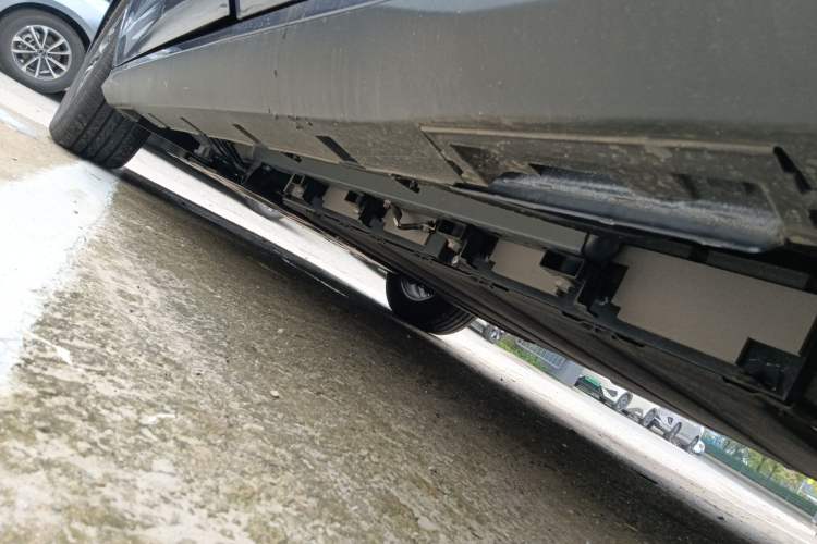 Used BYD Seal 05 DM-i 2025 DM-i Intelligent Drive 120KM Flagship Model Left Side Sill