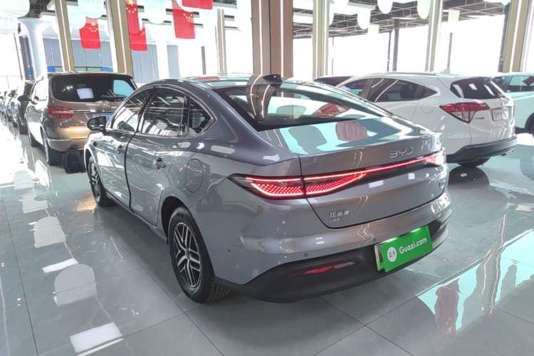 Used BYD Seal 05 DM-i 2025 DM-i Intelligent Drive 120KM Flagship Model Rear Left 45 Deg