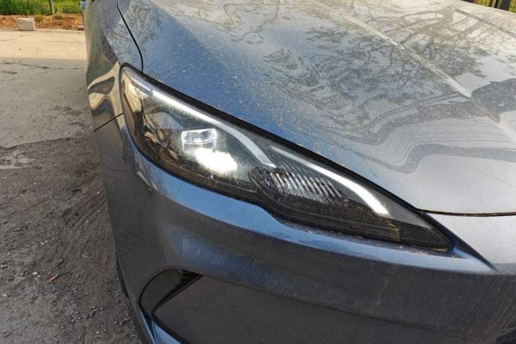 Used BYD Seal 05 DM-i 2025 DM-i Smart Drive 55KM Luxury Model Right Front Headlight