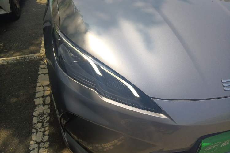 Used BYD Seal 05 DM-i 2025 DM-i Smart Drive 55KM Luxury Model Right Front Headlight
