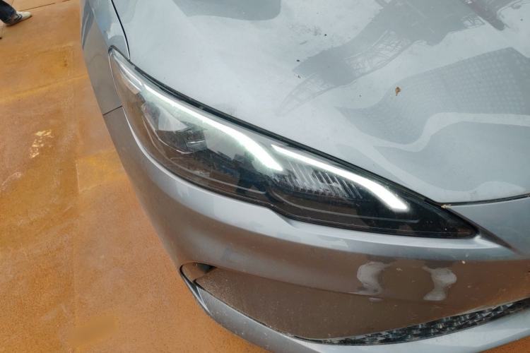 Used BYD Seal 05 DM-i 2025 DM-i Smart Drive 55KM Luxury Model Right Front Headlight