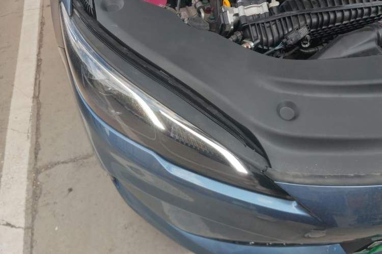 Used BYD Seal 05 DM-i 2025 DM-i Smart Drive 55KM Luxury Model Right Front Headlight