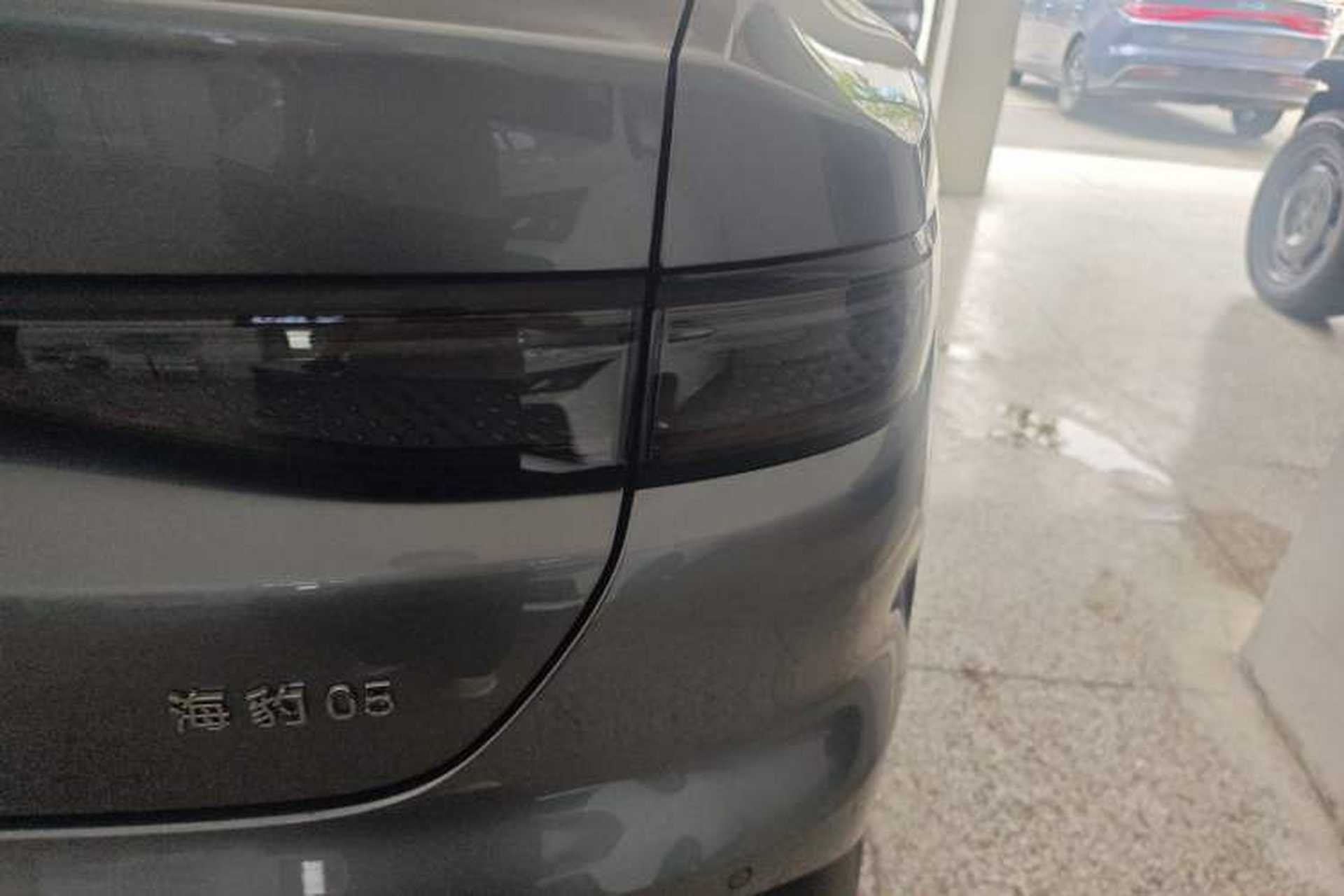 Used BYD Seal 05 DM-i 2025 DM-i Smart Drive 55KM Luxury Model Right Rear Taillight