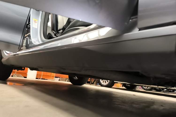 Used BYD Seal 05 DM-i 2025 DM-i Smart Drive 55KM Luxury Model Right Side Sill