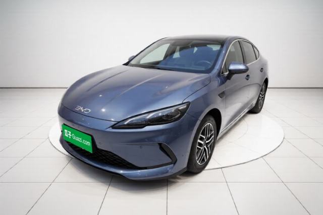 Ojetý BYD Seal 05 DM-i 2025 DM-i Smart Drive 55KM Prestige Model