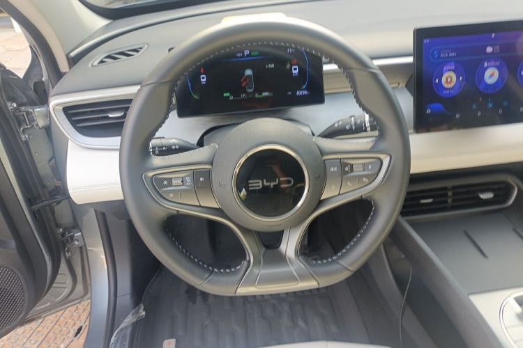 Used BYD Seal 05 DM-i 2025 DM-i Smart Drive 55KM Luxury Model Steering Wheel