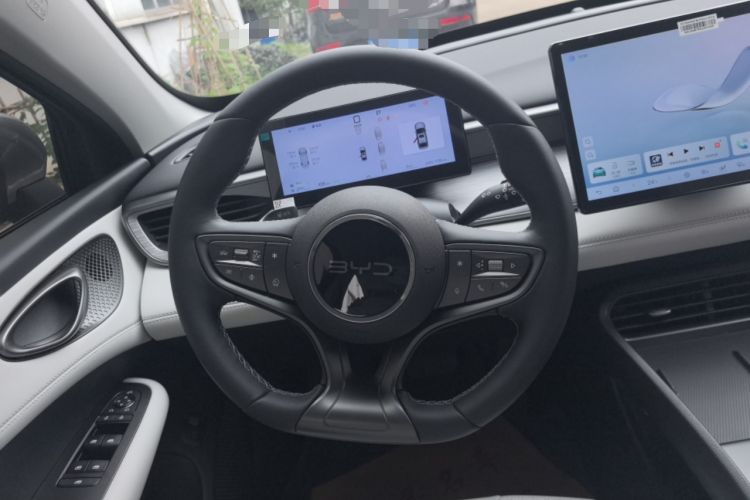 Used BYD Seal 05 DM-i 2025 DM-i Intelligent Drive 120KM Flagship Model Steering Wheel