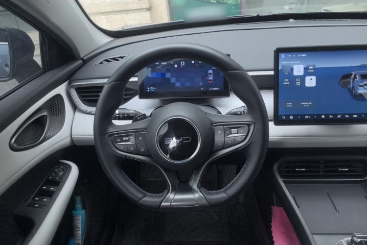 Used BYD Seal 05 DM-i 2025 DM-i Intelligent Drive 120KM Flagship Model Steering Wheel