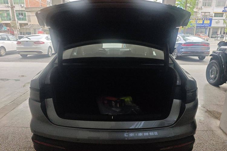 Used BYD Seal 05 DM-i 2025 DM-i Smart Drive 55KM Luxury Model Trunk