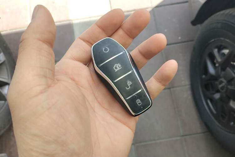 Used BYD Seal 05 DM-i 2025 DM-i Smart Drive 55KM Luxury Model Vehicle Key