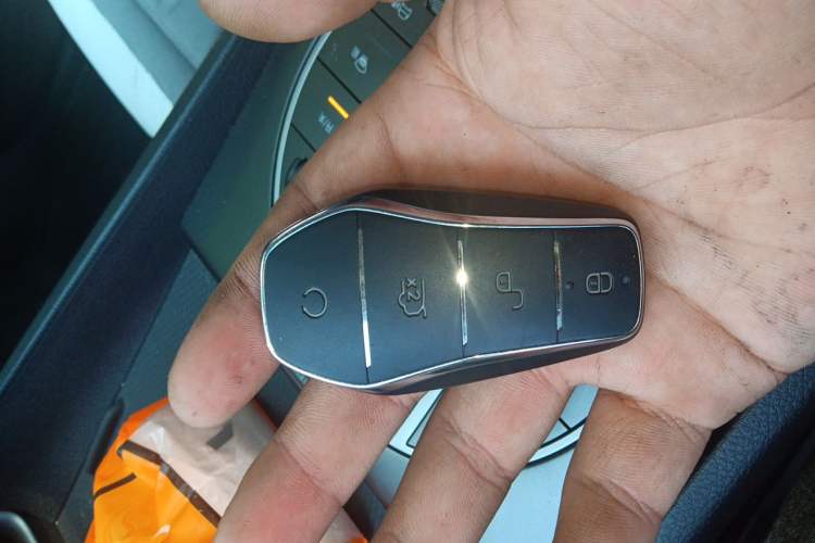 Used BYD Seal 05 DM-i 2025 DM-i Smart Drive 55KM Luxury Model Vehicle Key