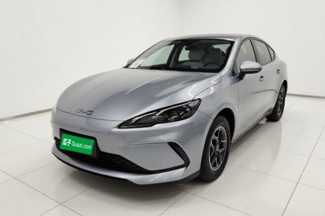 Ojetý BYD Seal 05 DM-i 2025 DM-i Smart Drive 55KM Luxury Model
