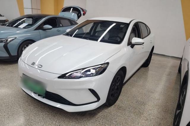 Gebrauchter BYD Seal 05 DM-i 2025 DM-i Smart Drive 55KM Luxury Model