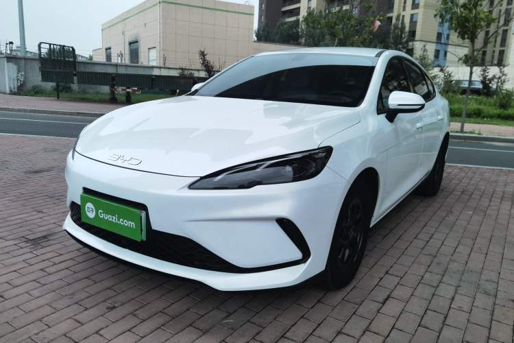 BYD Seal 05 DM-i 2025 DM-i Smart Drive 55KM Luxury Model