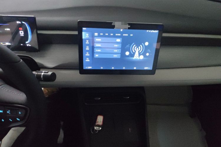 Used BYD Seal 05 DM-i 2025 DM-i Smart Drive 55KM Luxury Model Audio And AC Panel