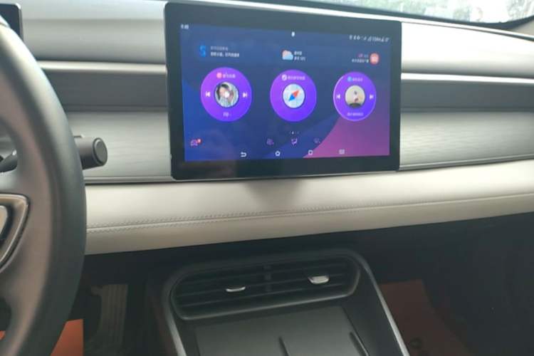 Used BYD Seal 05 DM-i 2025 DM-i Smart Drive 55KM Luxury Model Audio And AC Panel