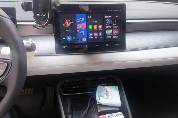 Used BYD Seal 05 DM-i 2025 DM-i Smart Drive 55KM Luxury Model Audio And AC Panel