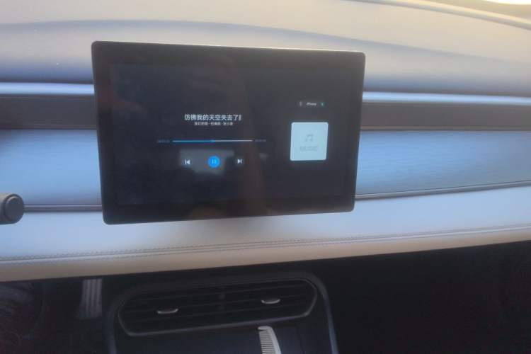 Used BYD Seal 05 DM-i 2025 DM-i Smart Drive 55KM Luxury Model Audio And AC Panel