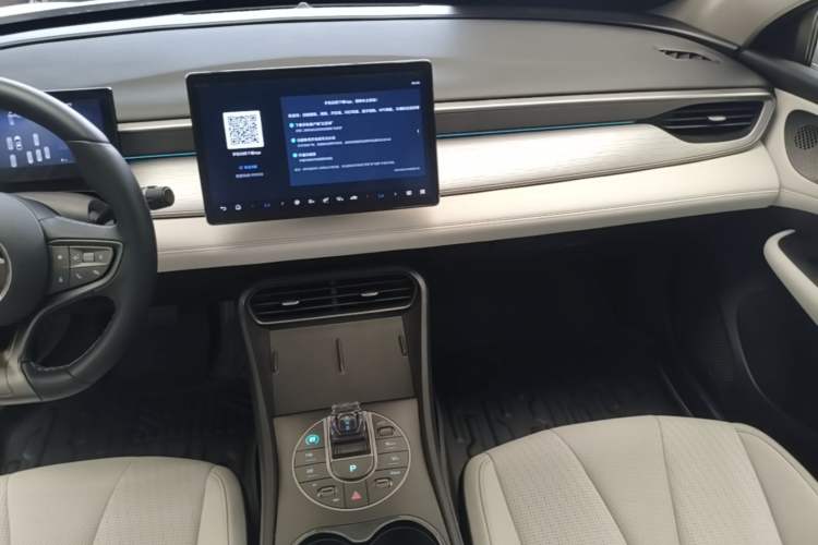Used BYD Seal 05 DM-i 2025 DM-i Intelligent Drive 120KM Flagship Model Audio And AC Panel