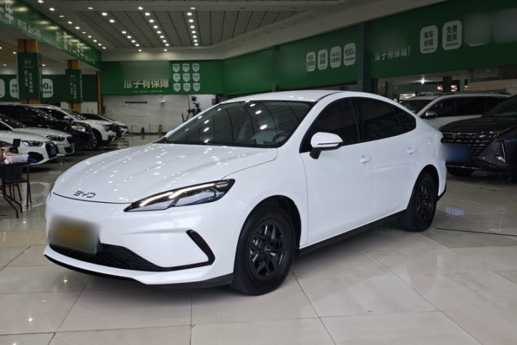 BYD Seal 05 DM-i 2025 DM-i Smart Drive 55KM Luxury Model