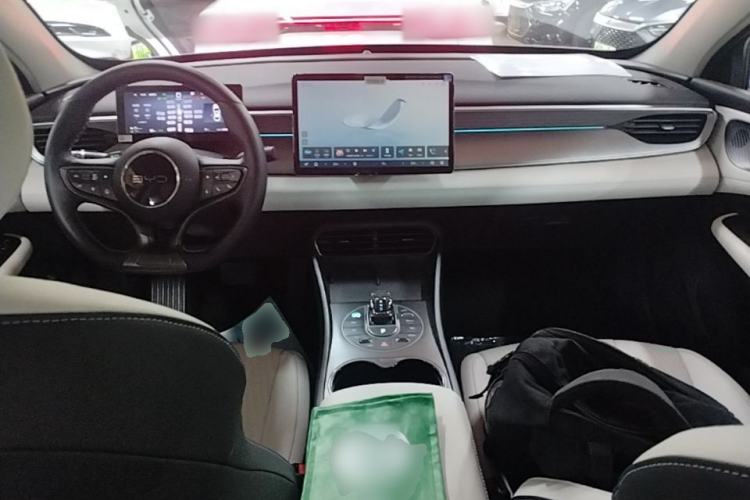Used BYD Seal 05 DM-i 2025 DM-i Intelligent Drive 120KM Flagship Model Center Console