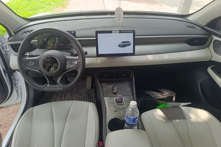 Used BYD Seal 05 DM-i 2025 DM-i Smart Drive 55KM Luxury Model Center Console