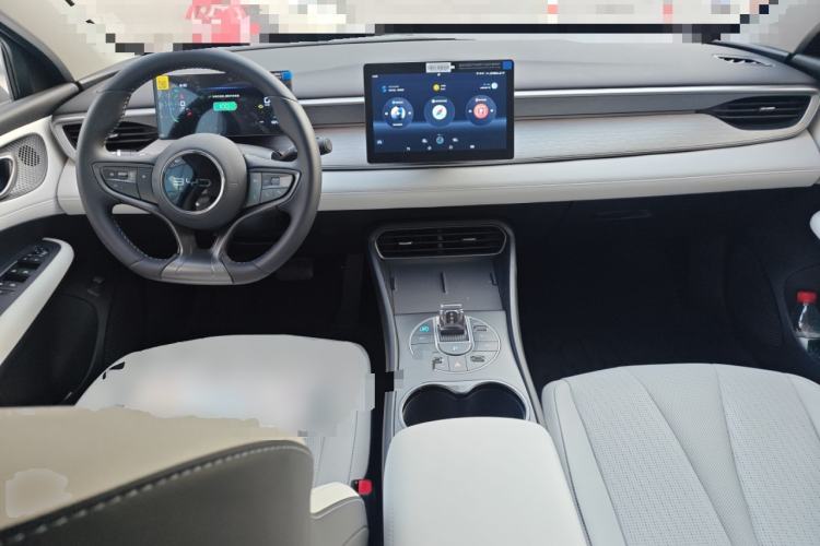 Used BYD Seal 05 DM-i 2025 DM-i Smart Drive 55KM Luxury Model Center Console