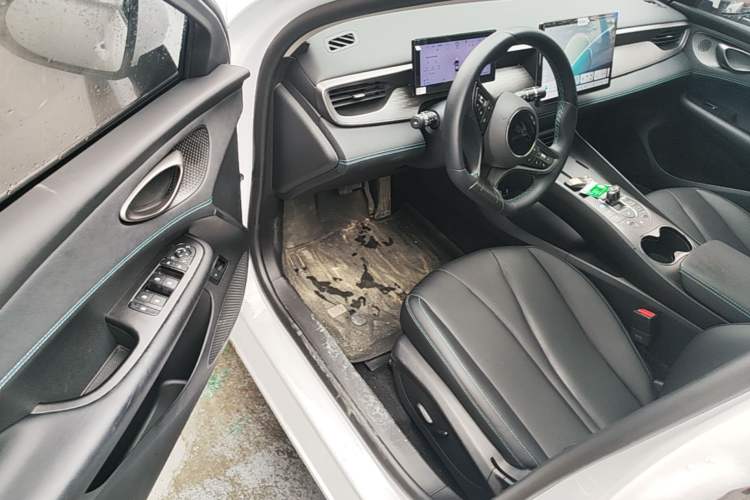 Used BYD Seal 05 DM-i 2025 DM-i Intelligent Drive 120KM Flagship Model Driver Seat