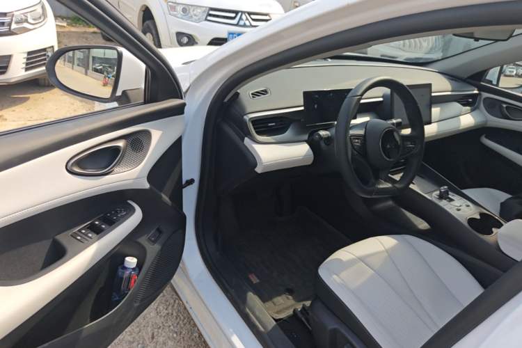Used BYD Seal 05 DM-i 2025 DM-i Smart Drive 55KM Luxury Model Driver Seat