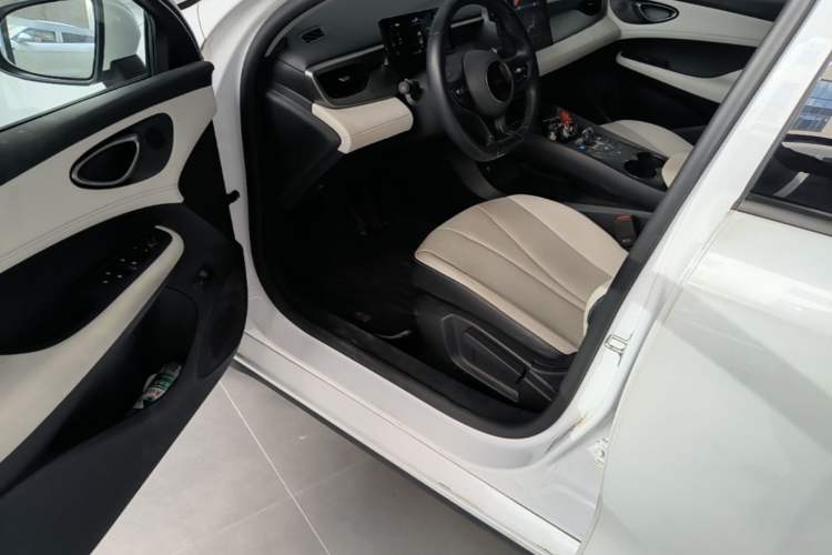 Used BYD Seal 05 DM-i 2025 DM-i Smart Drive 55KM Luxury Model Driver Seat